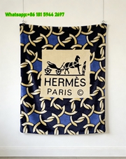 Hermès Chain Link Carriage Crest Flannel Throw Blanket IMG_5092